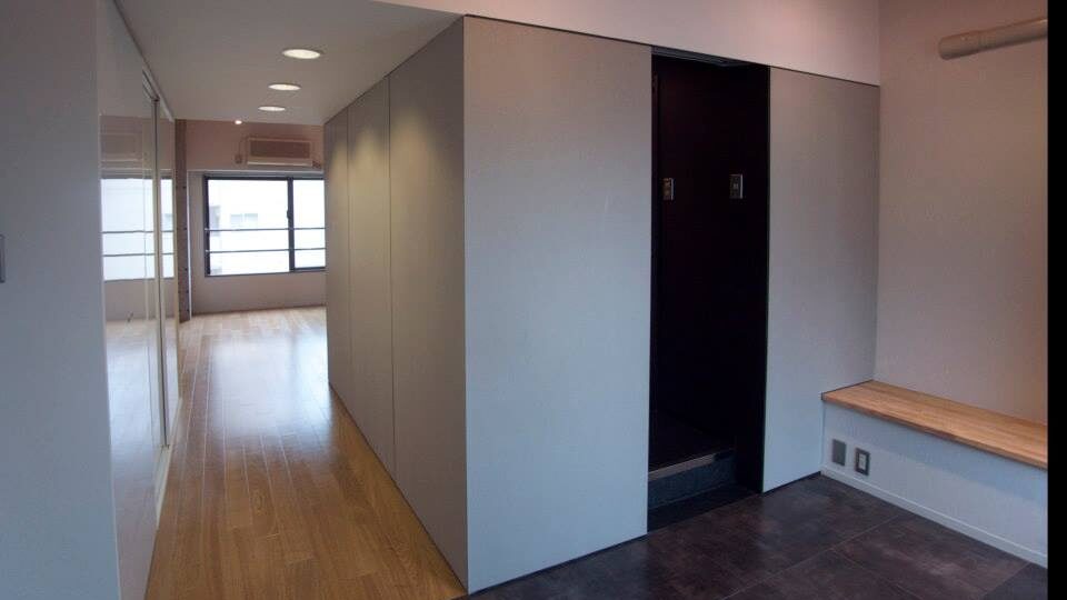 中野のオフィス一期：共同住宅から事務所に用途変更・内装設計した事例